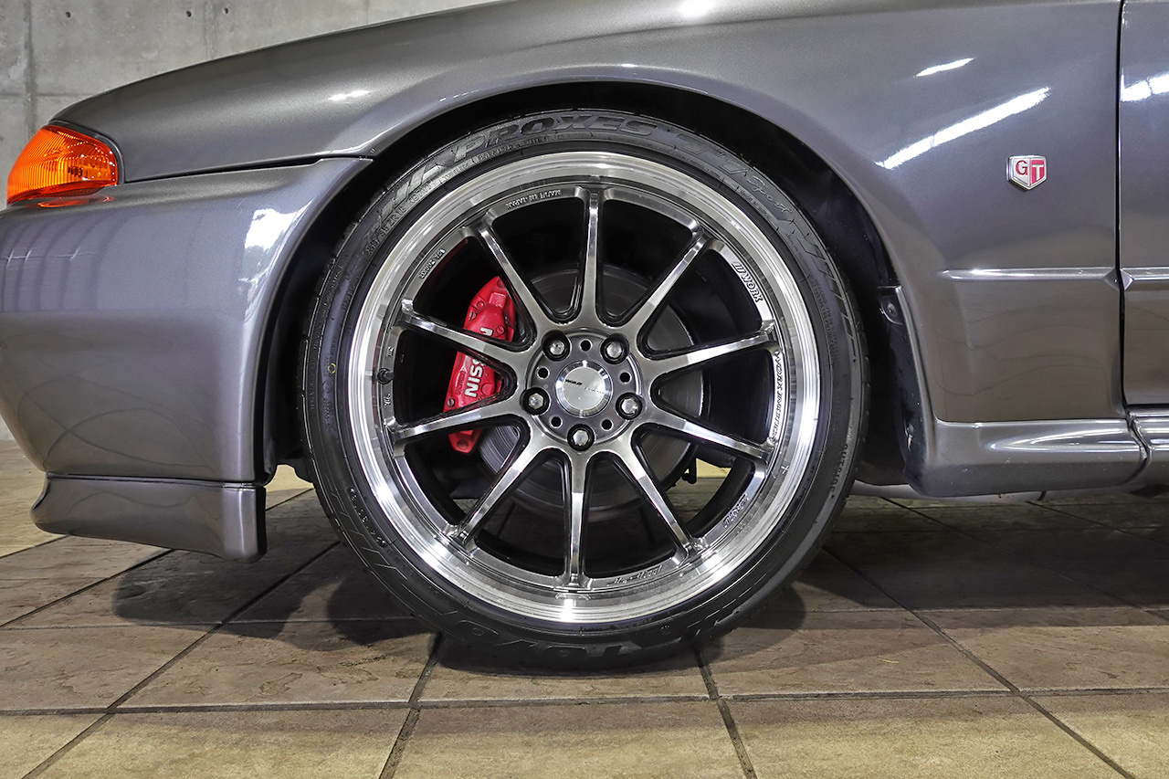 日産 スカイラインGT-R 