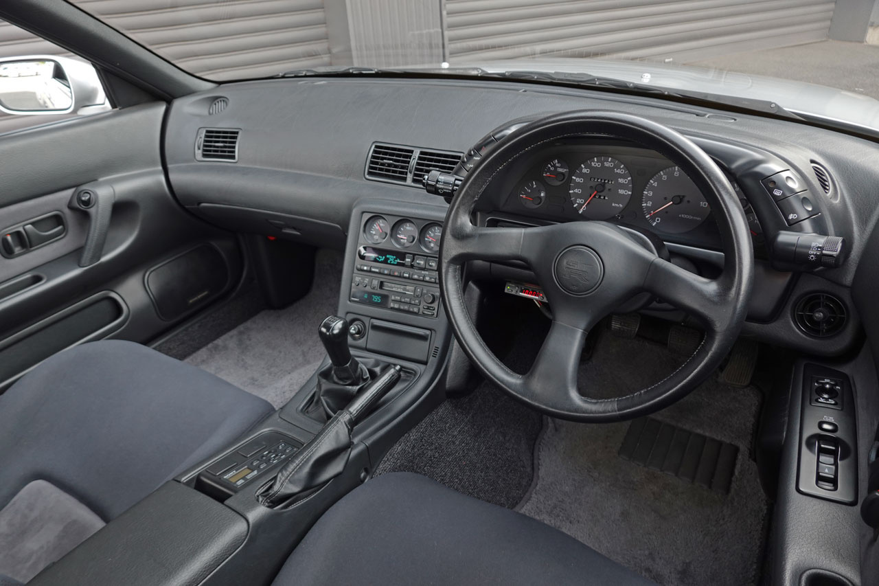 日産 スカイラインGT-R BNR32 R32 スカイラインGT-RＶスペックⅡ