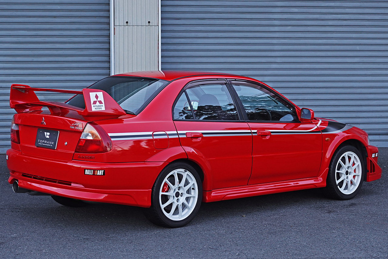 三菱 ランサーエボリューション GSR エボⅥ　トミーマキネンED