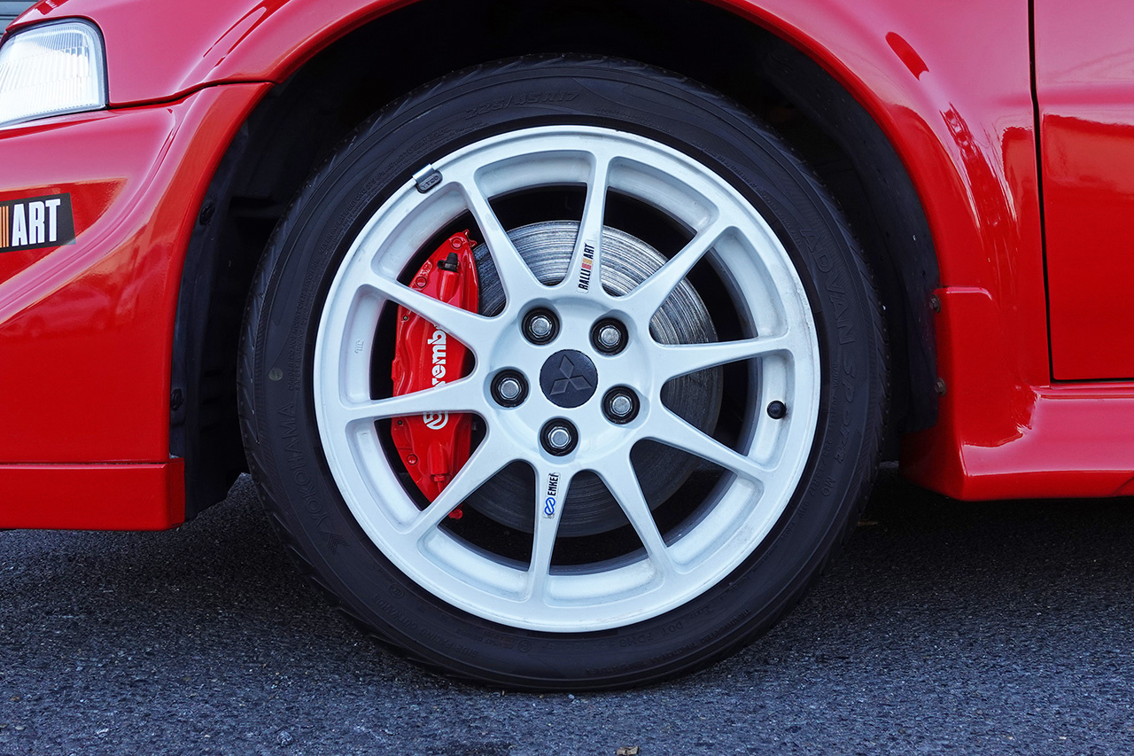 三菱 ランサーエボリューション GSR エボⅥ　トミーマキネンED