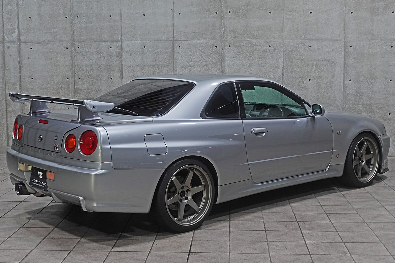 日産 スカイラインGT-R ＧＴ－Ｒ クーペ