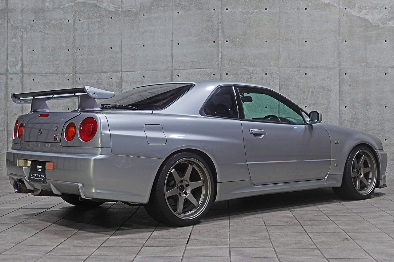 日産 スカイラインGT-R ＧＴ－Ｒ クーペ