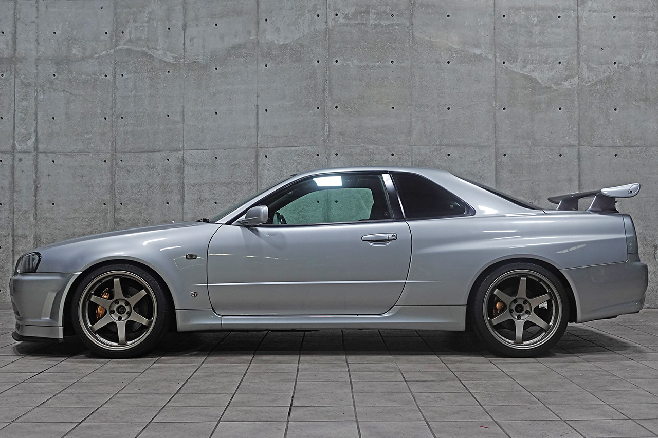 日産 スカイラインGT-R ＧＴ－Ｒ クーペ