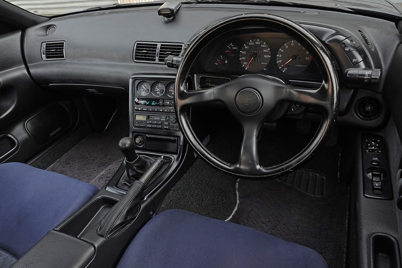 日産 スカイラインGT-R 