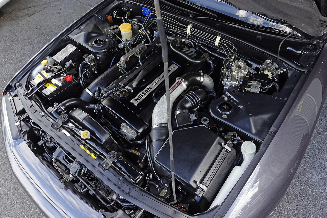 日産 スカイラインGT-R 