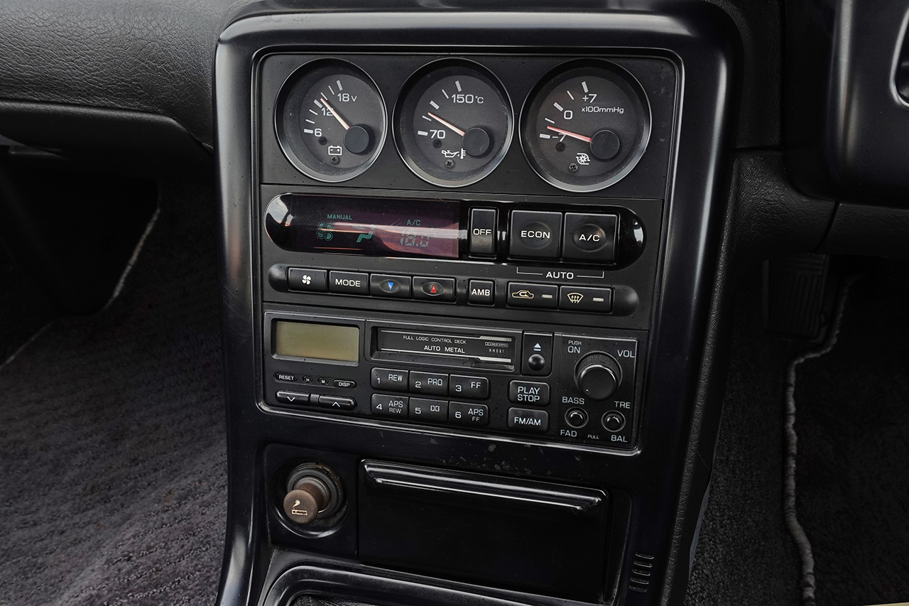 日産 スカイラインGT-R 