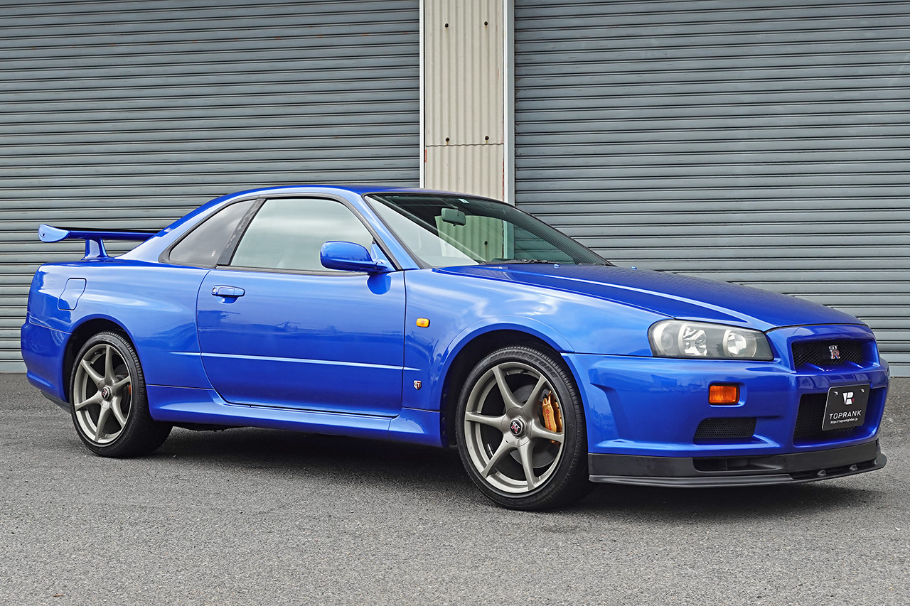日産 スカイラインGT-R 