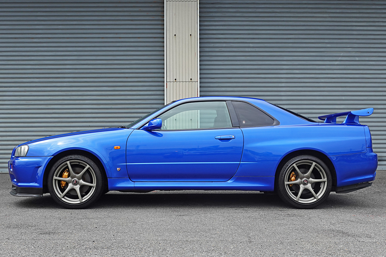 日産 スカイラインGT-R 