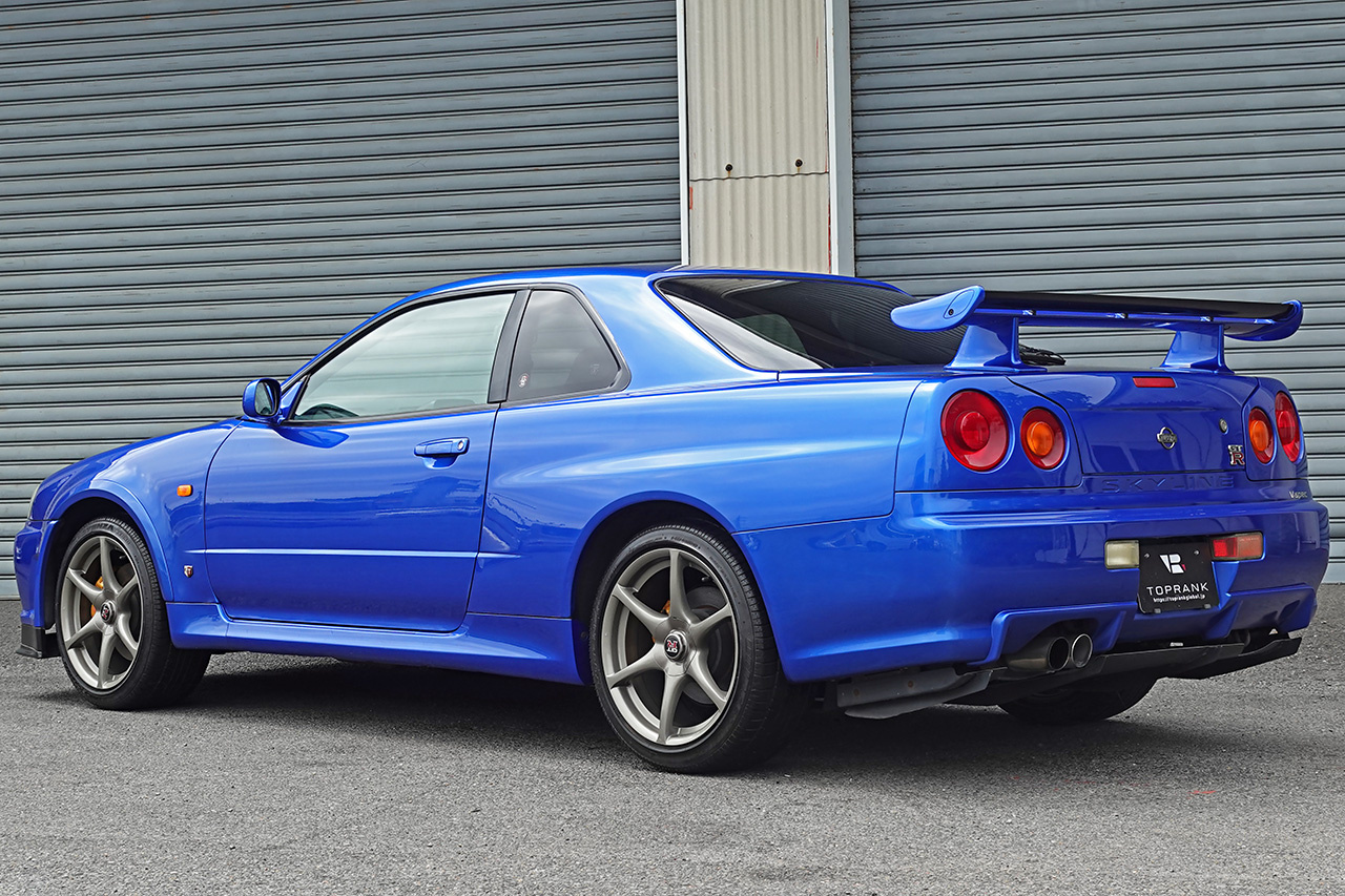 日産 スカイラインGT-R 