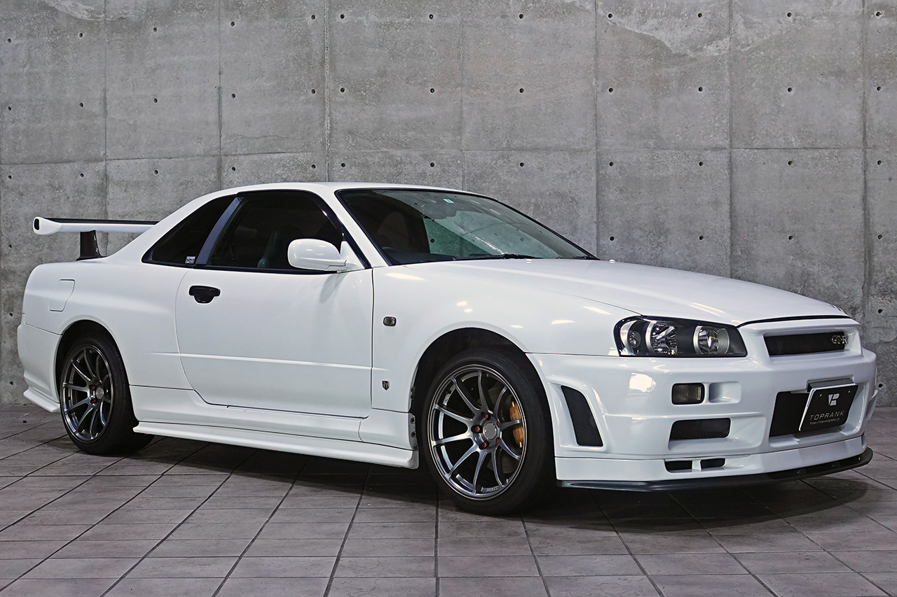 日産 スカイラインGT-R 