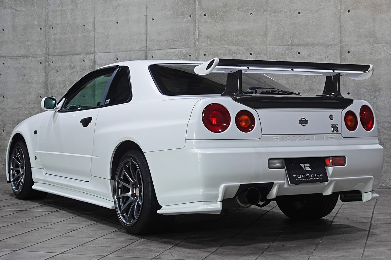 日産 スカイラインGT-R 