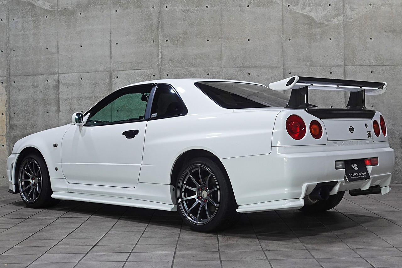 日産 スカイラインGT-R 