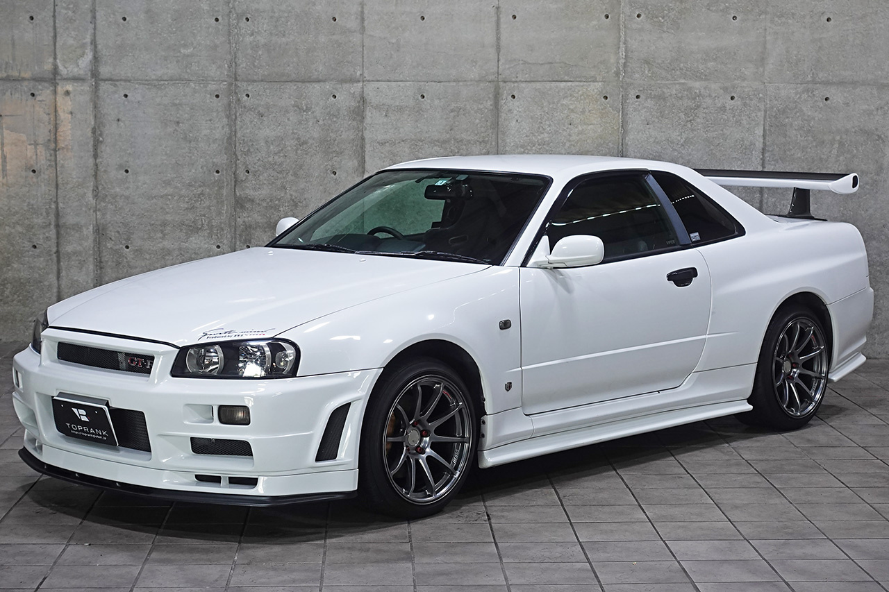日産 スカイラインGT-R 