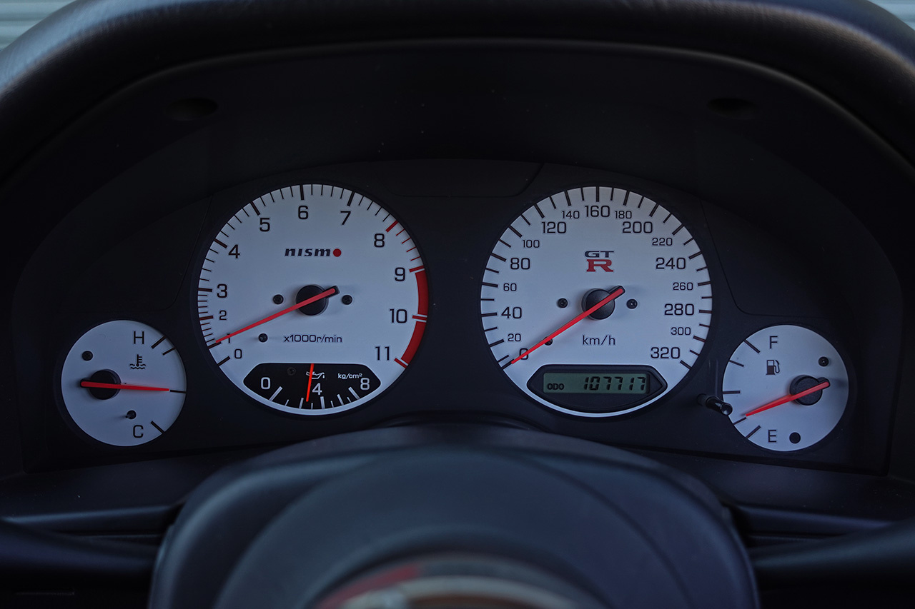 日産 スカイラインGT-R 