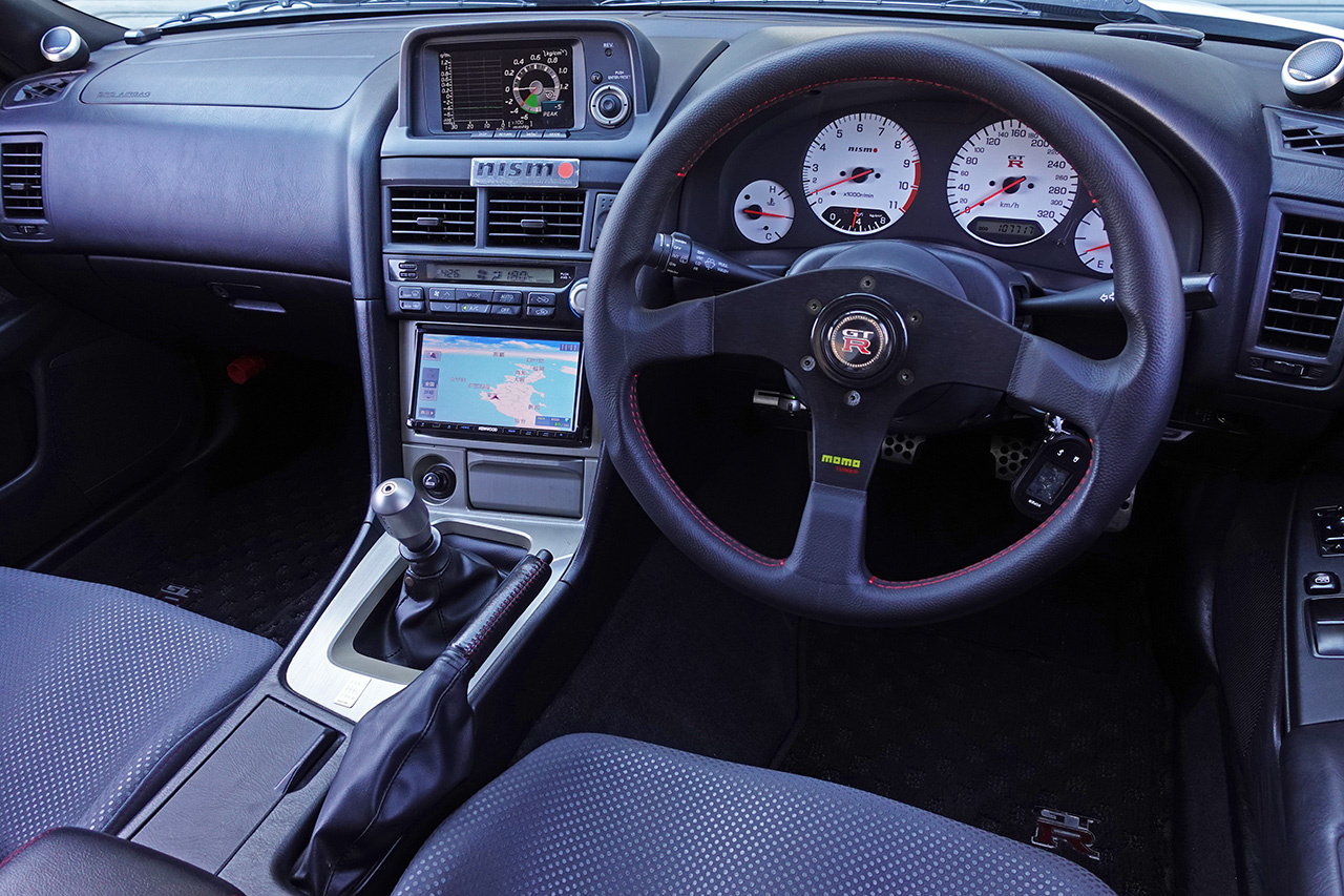 日産 スカイラインGT-R 