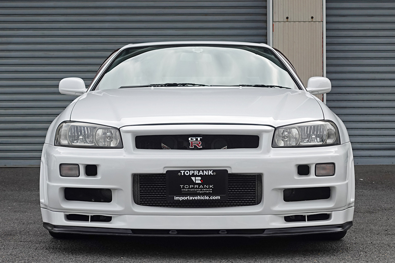 日産 スカイラインGT-R 