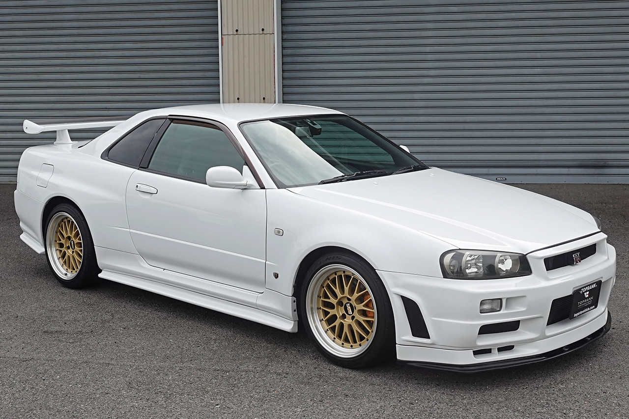 日産 スカイラインGT-R 