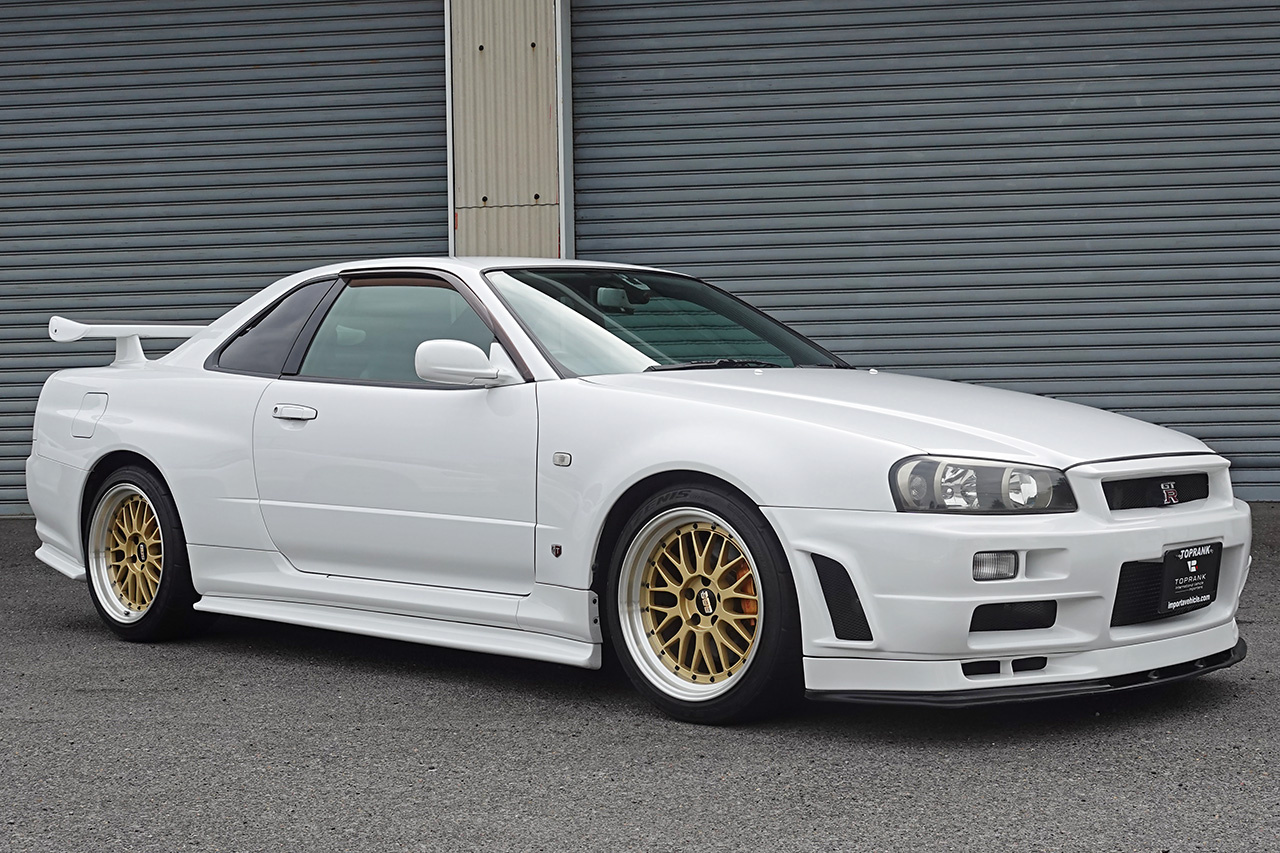 日産 スカイラインGT-R 