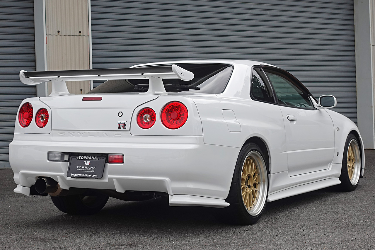 日産 スカイラインGT-R 