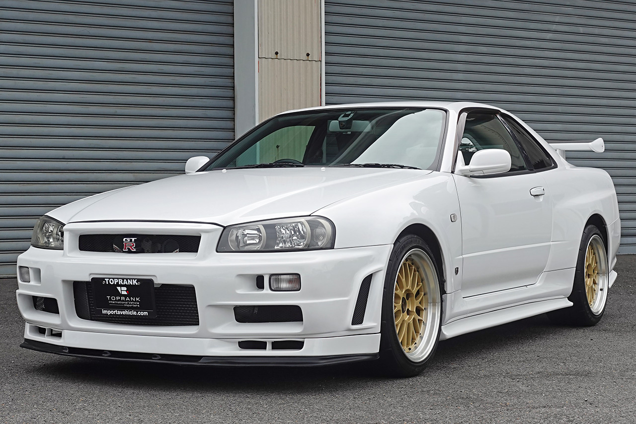 日産 スカイラインGT-R 