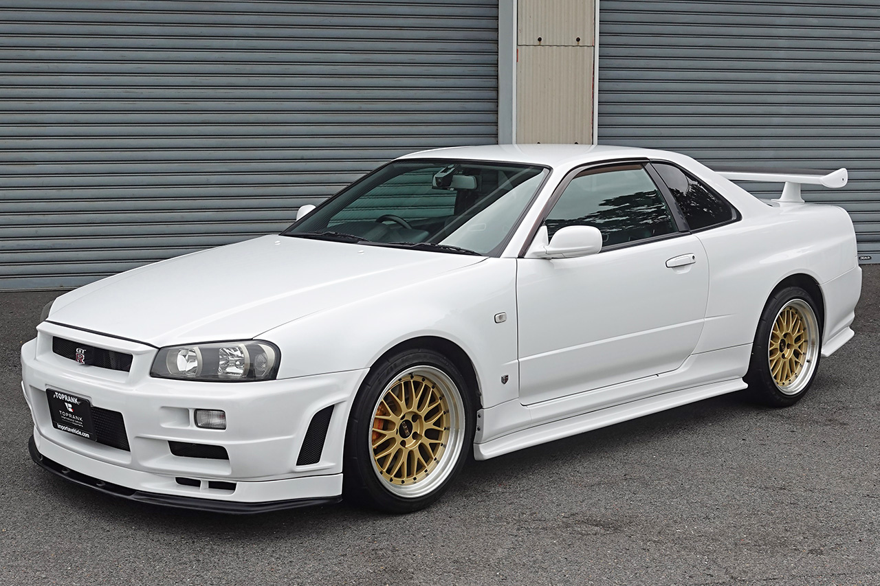 日産 スカイラインGT-R 