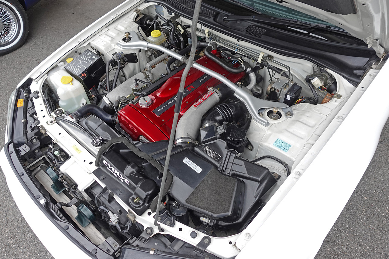 日産 スカイラインGT-R 