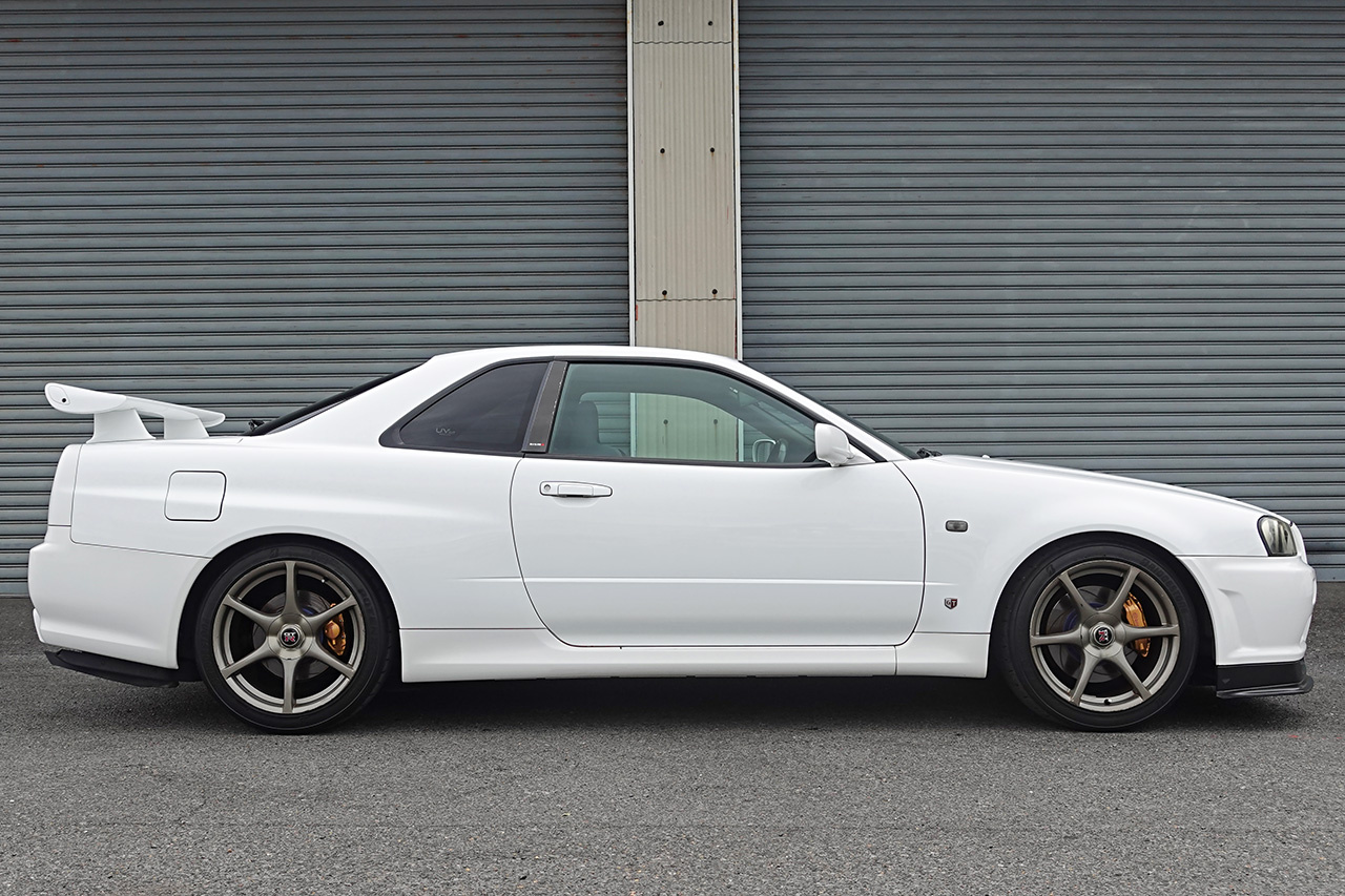 日産 スカイラインGT-R V spec