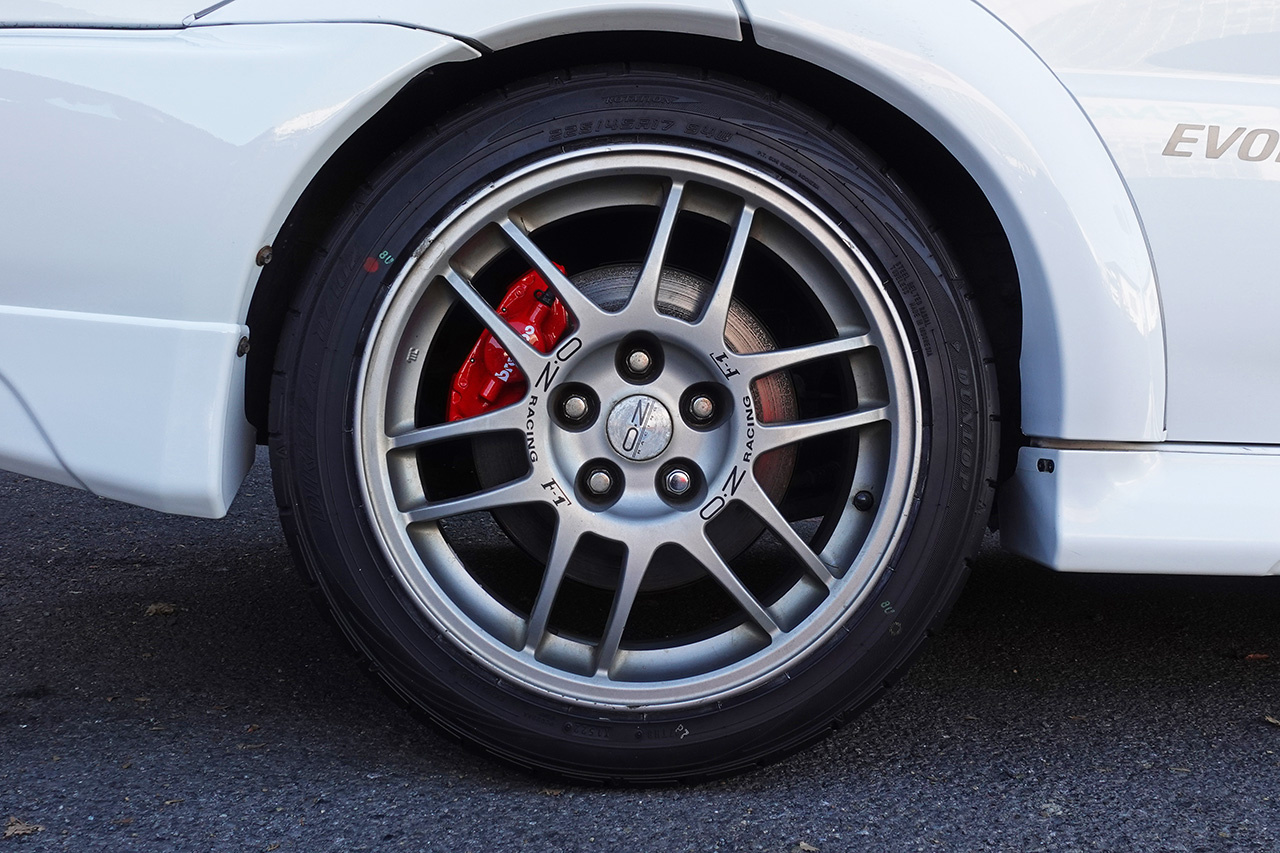 三菱 ランサー エボリューション 5 GSR