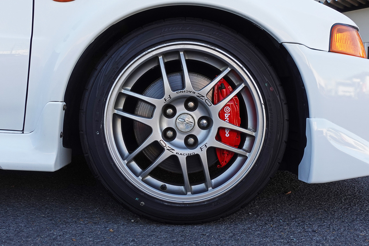 三菱 ランサー エボリューション 5 GSR