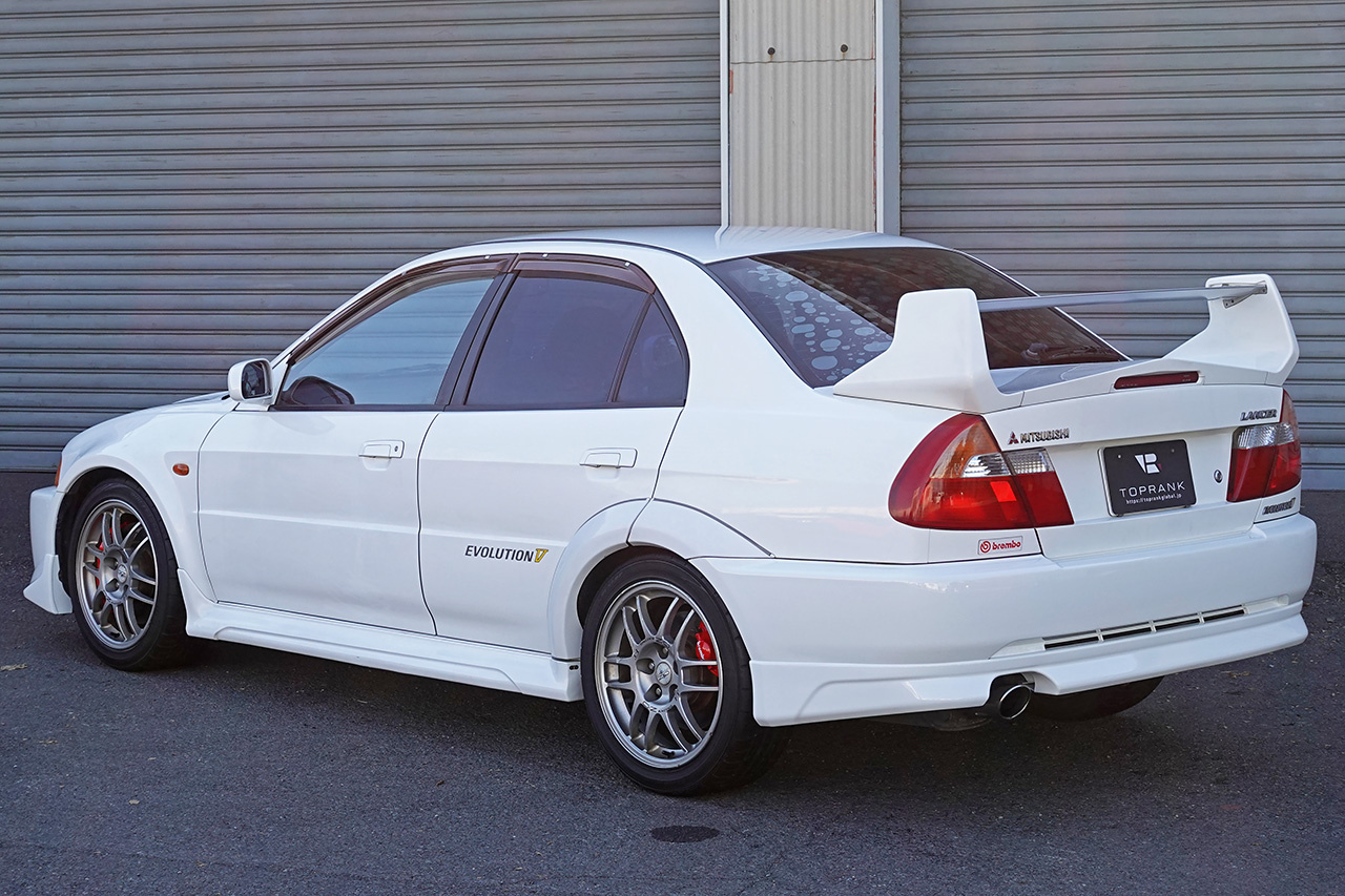 三菱 ランサー エボリューション 5 GSR