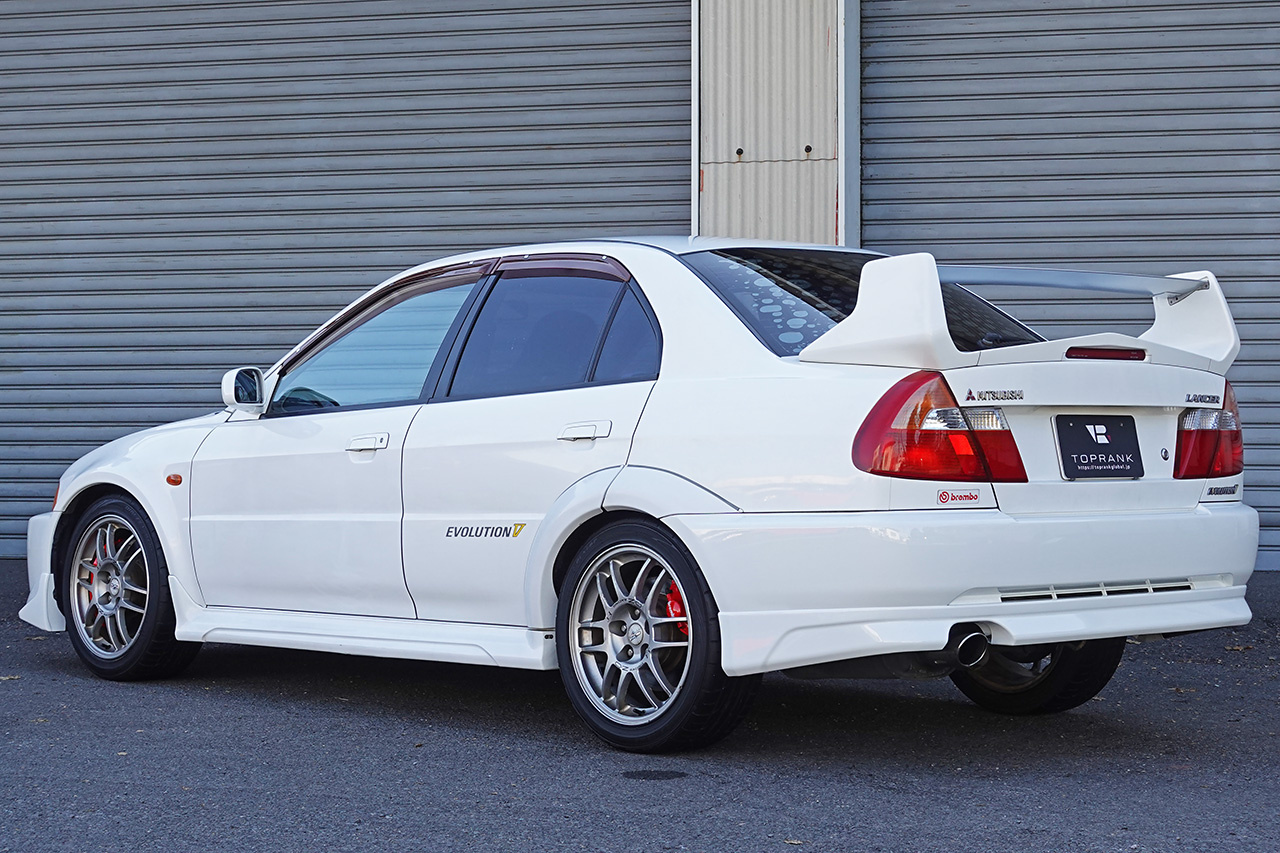 三菱 ランサー エボリューション 5 GSR