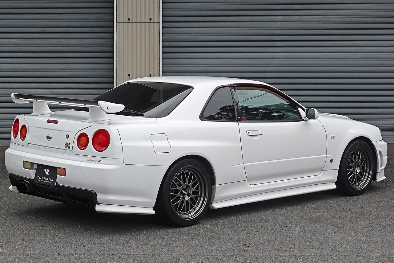 日産 スカイラインGT-R 