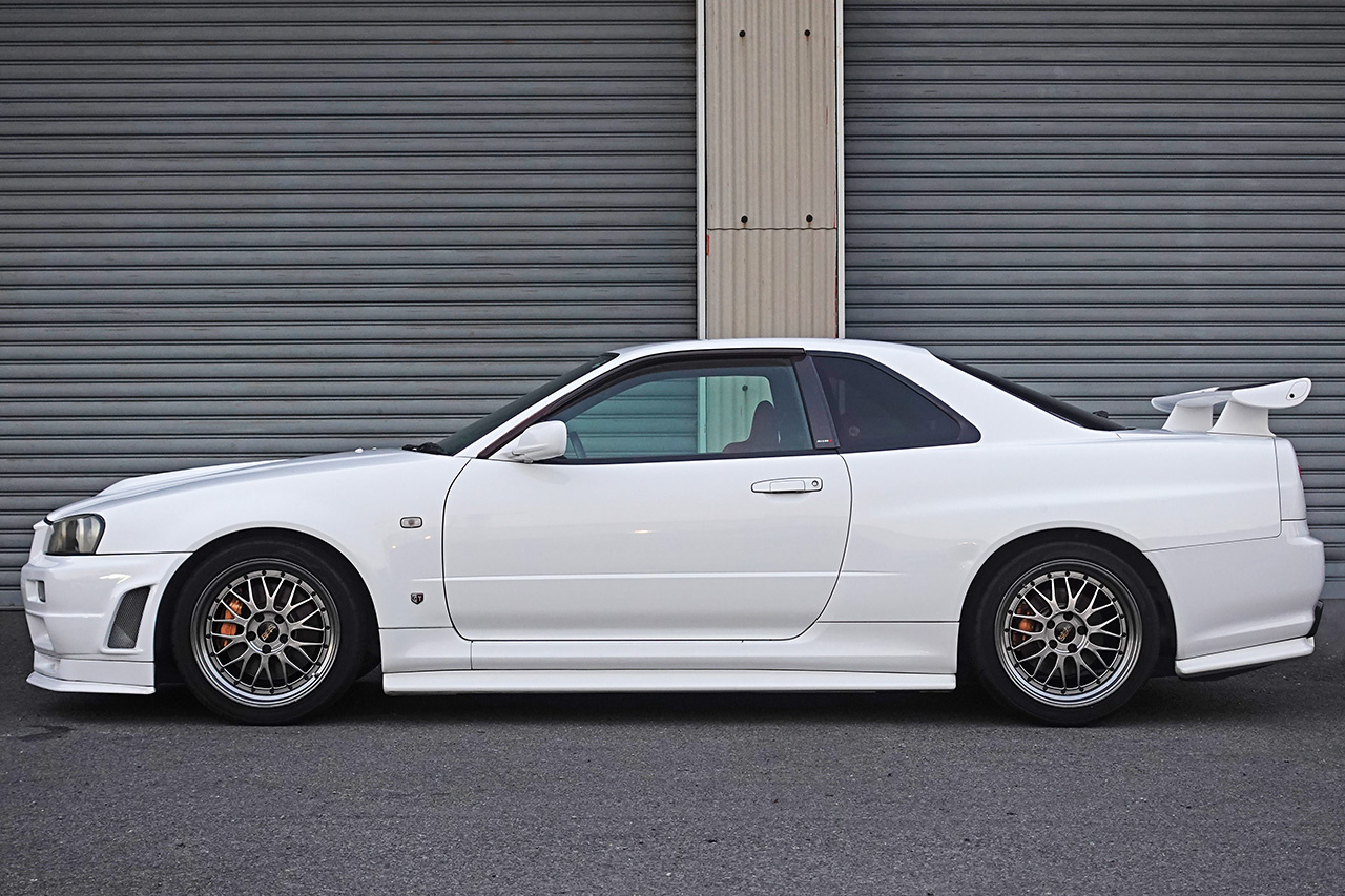 日産 スカイラインGT-R 