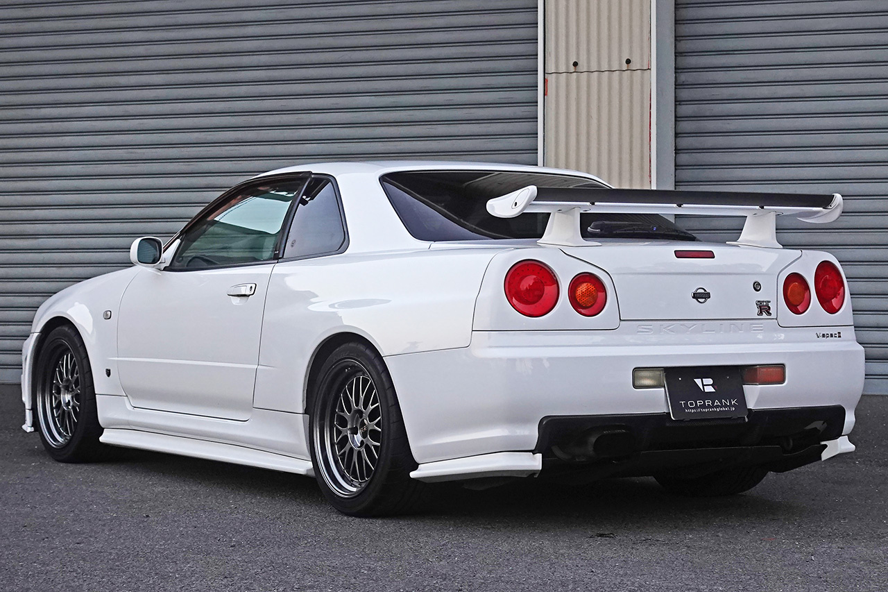 日産 スカイラインGT-R 