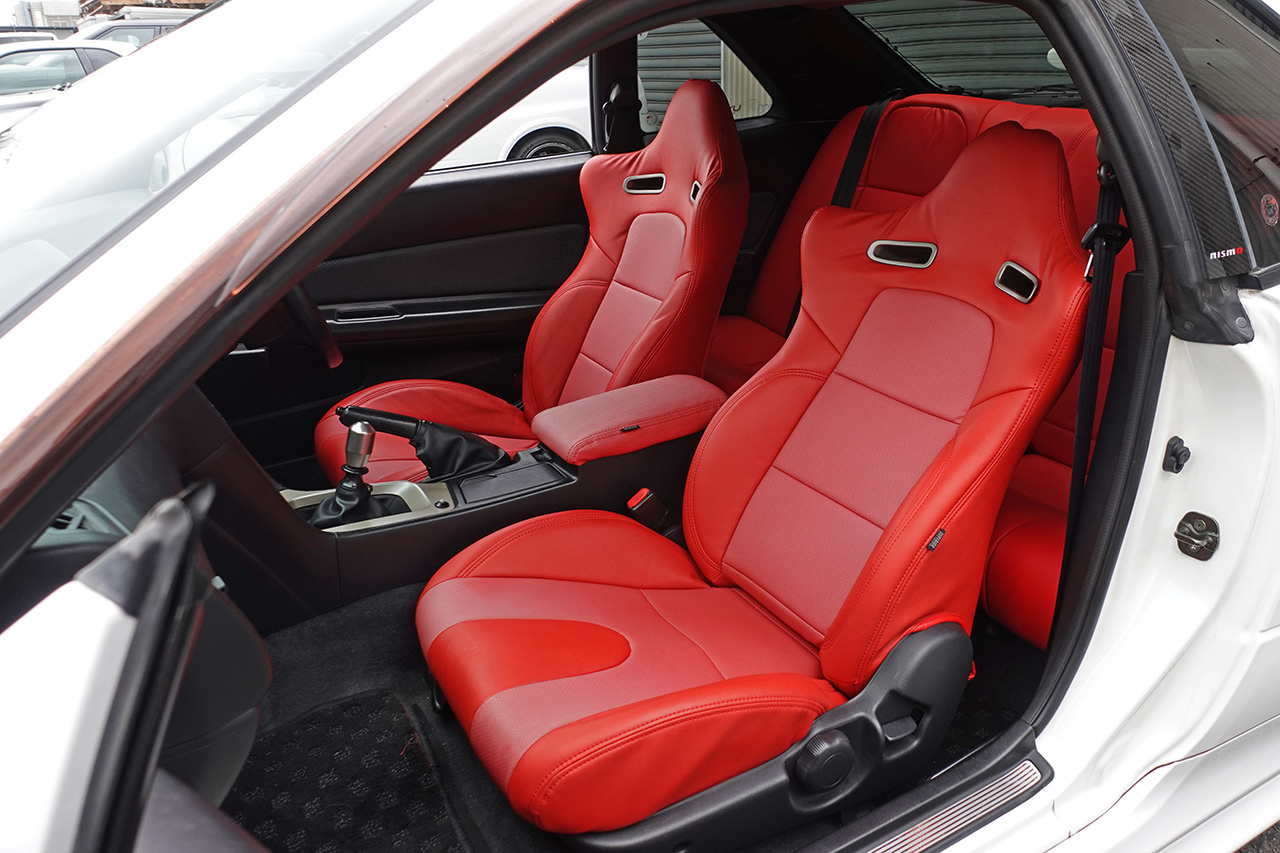 日産 スカイラインGT-R 