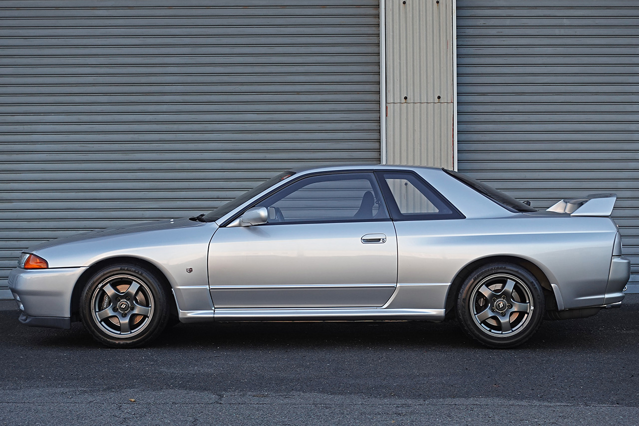 日産 スカイラインGT-R GT-R
