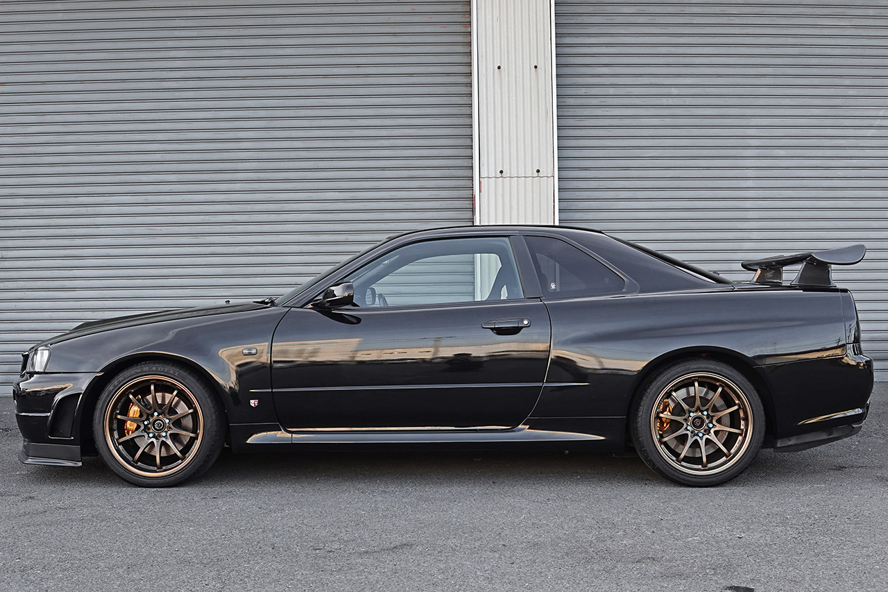 日産 スカイラインGT-R 