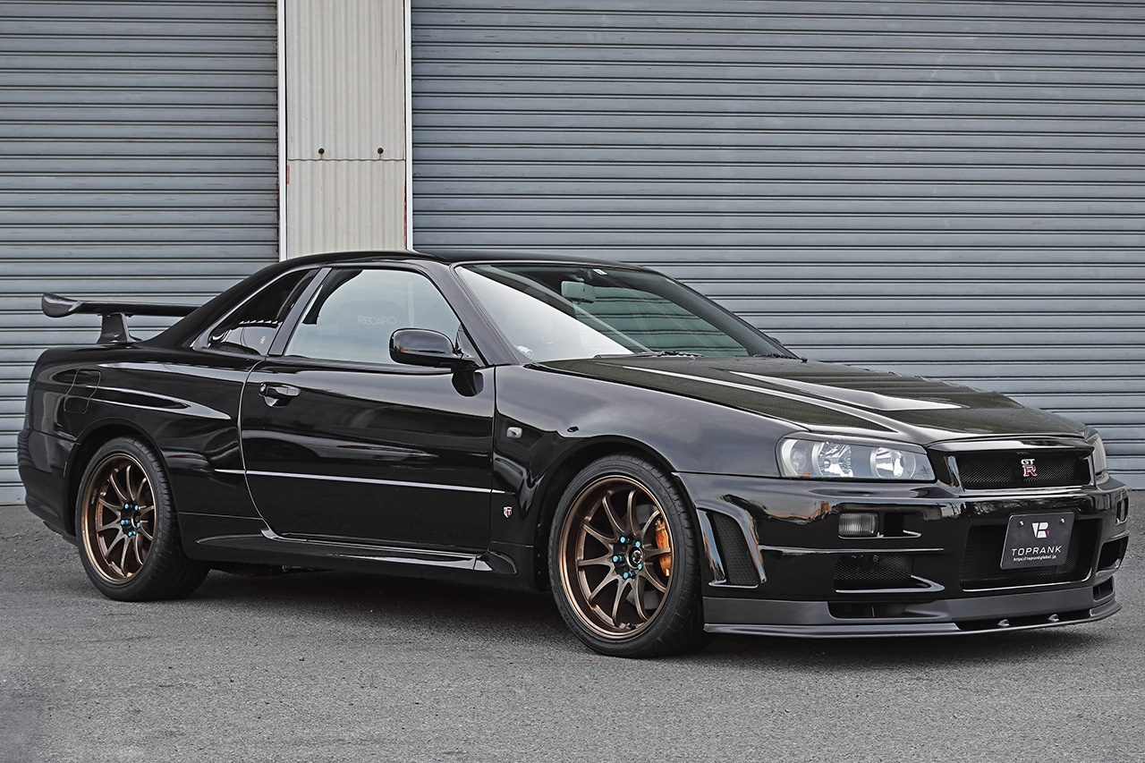 日産 スカイラインGT-R 