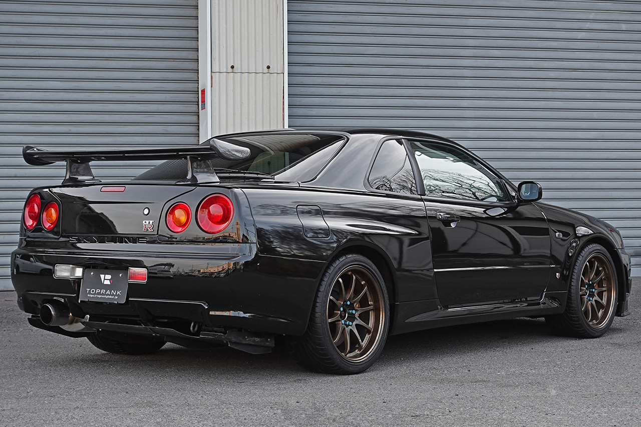 日産 スカイラインGT-R 