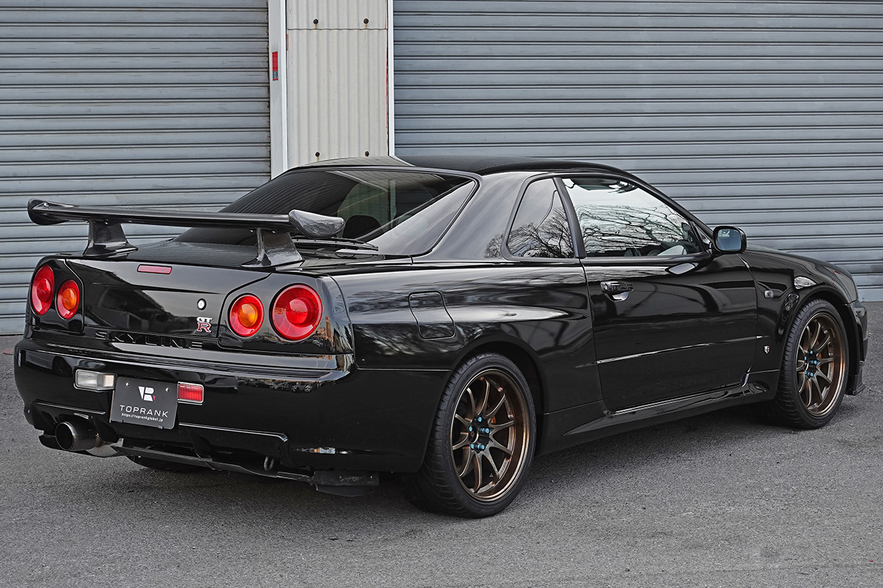 日産 スカイラインGT-R 
