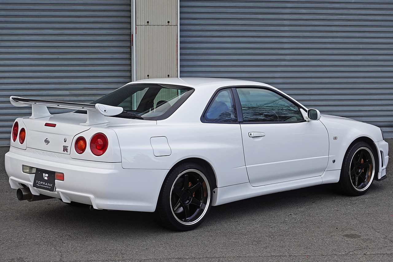 日産 スカイラインGT-R ＧＴ－Ｒ クーペ