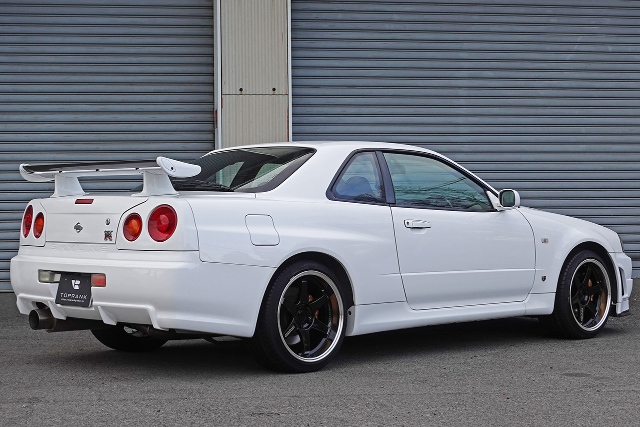 日産 スカイラインGT-R ＧＴ－Ｒ クーペ