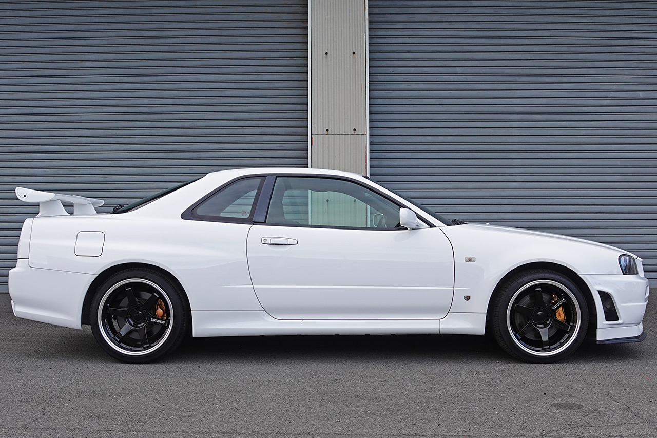 日産 スカイラインGT-R ＧＴ－Ｒ クーペ