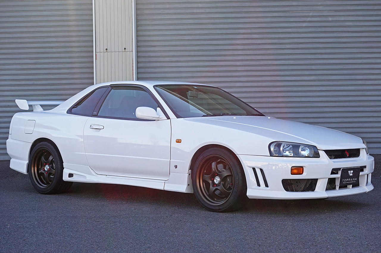 日産 スカイラインクーペ 