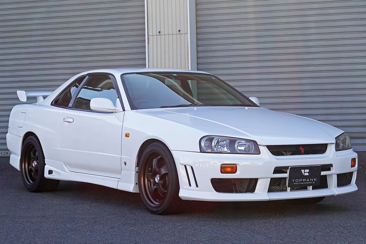 日産 スカイラインクーペ 