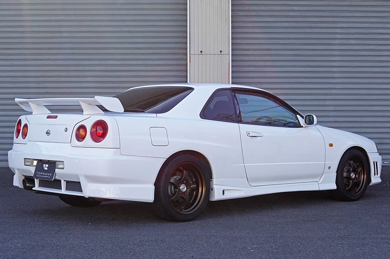 日産 スカイラインクーペ 