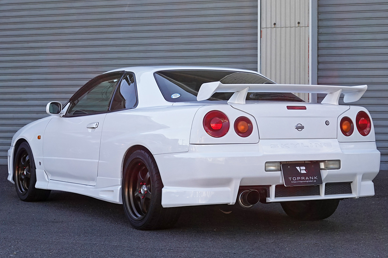 日産 スカイラインクーペ 