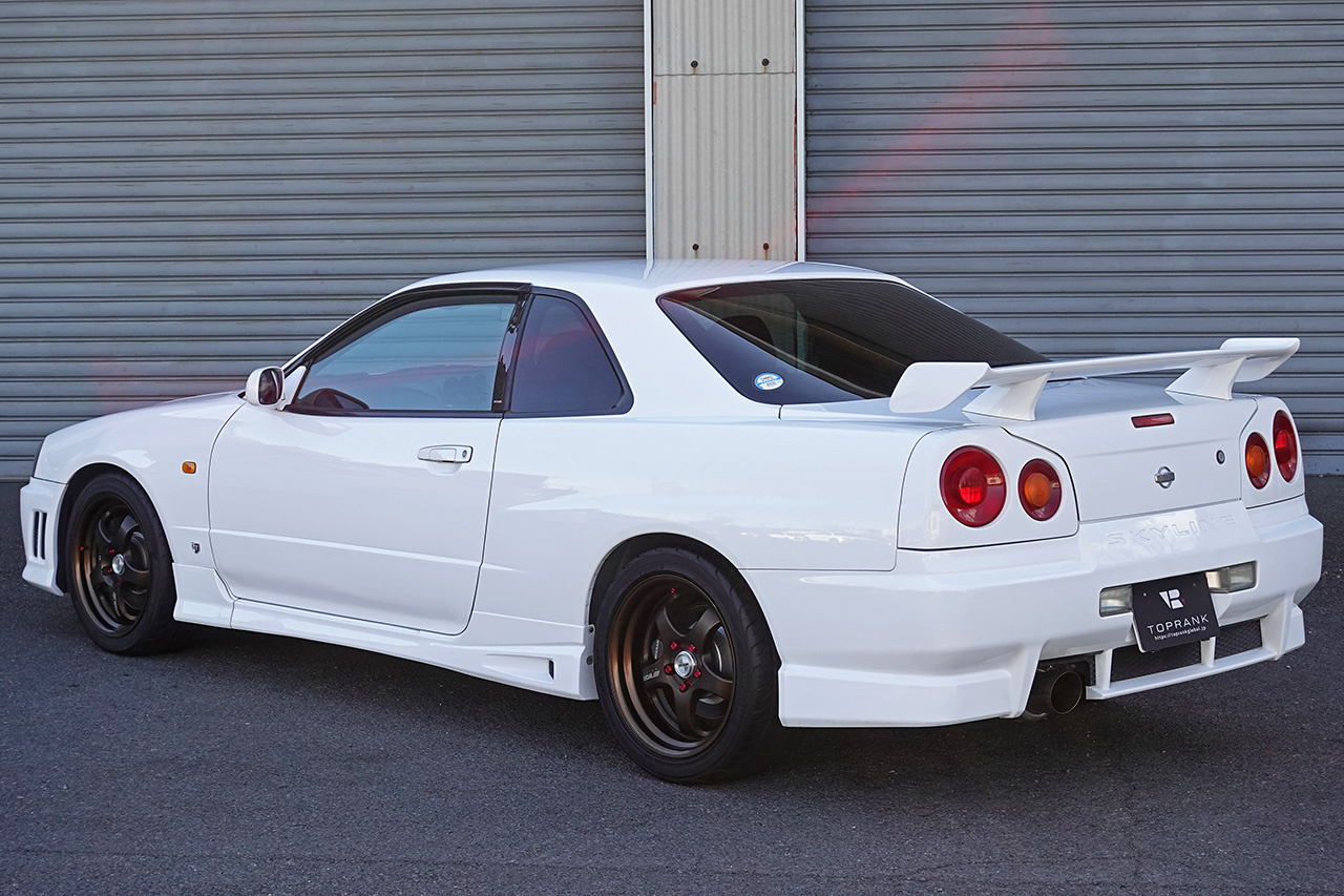 日産 スカイラインクーペ 