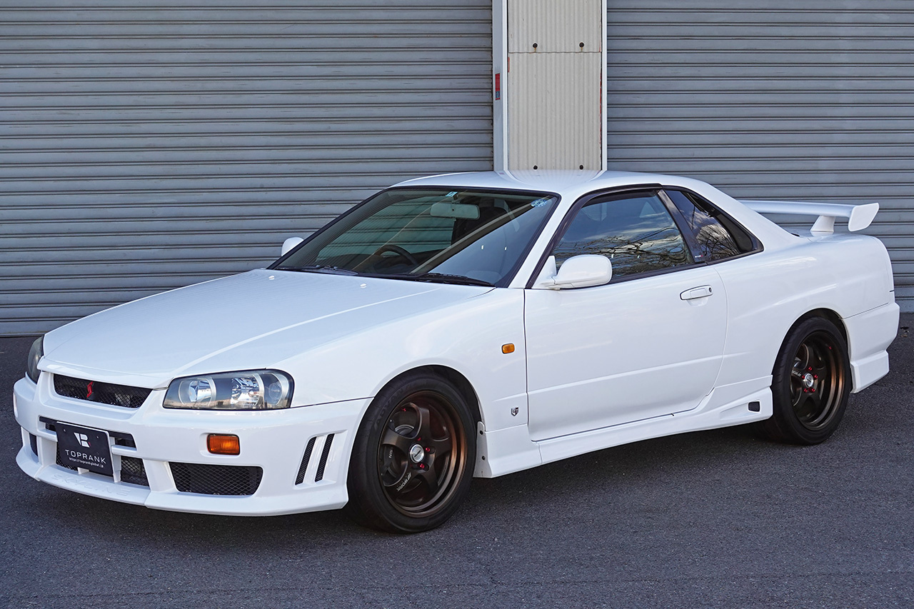 日産 スカイラインクーペ 