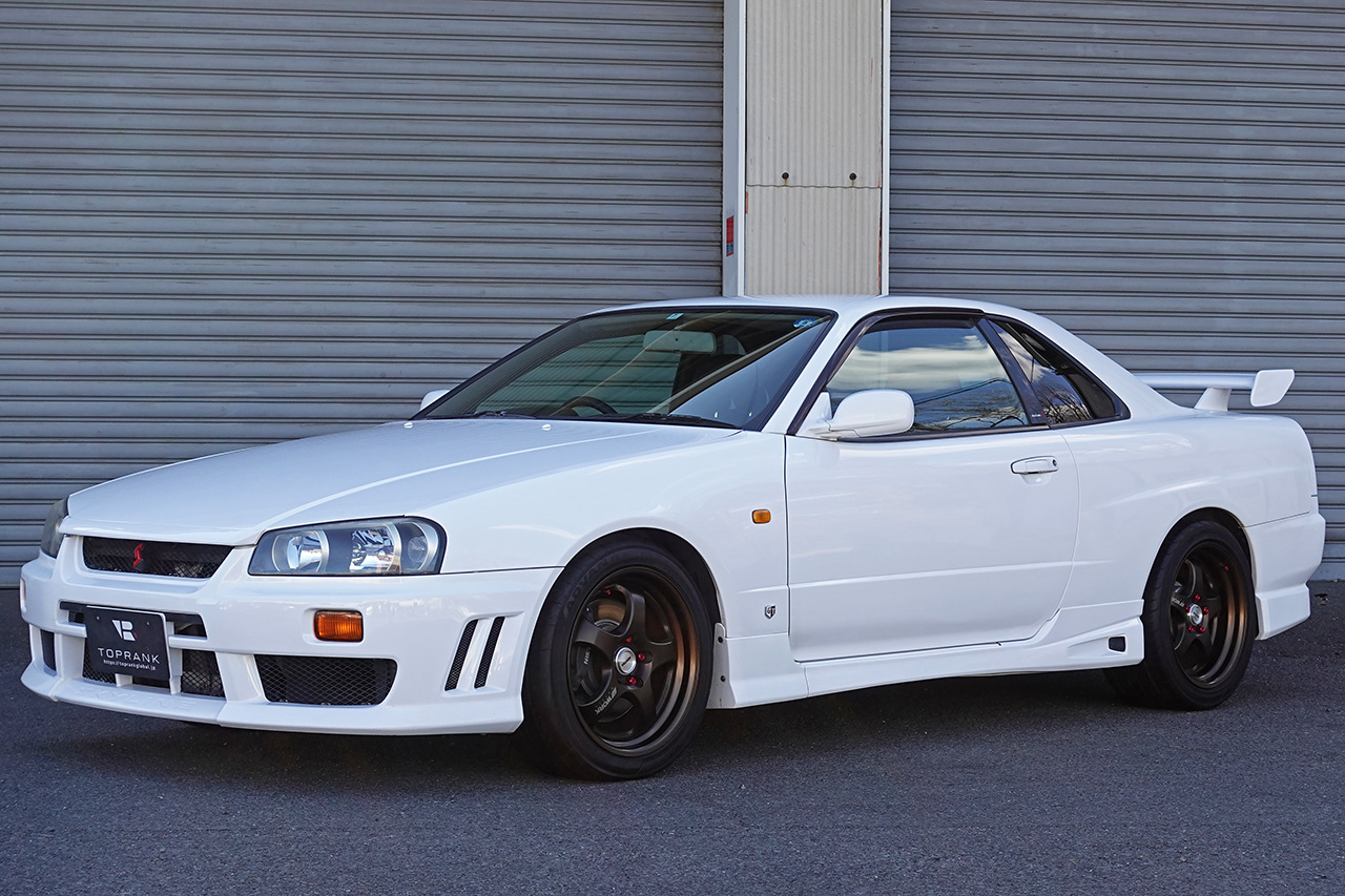 日産 スカイラインクーペ 